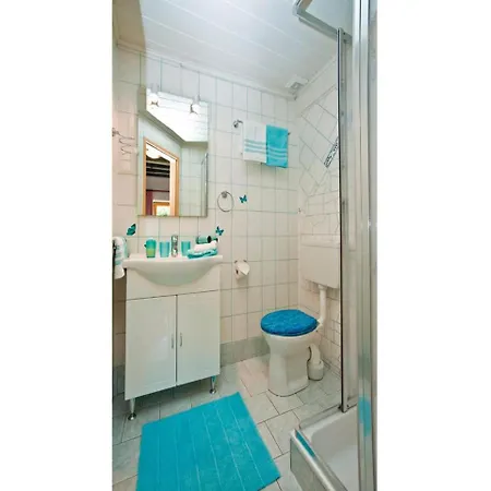 Vakantiehuis Three-bedroom Holiday In St. Georgen Am Langsee *